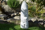 Statue Tiki Toa blanc exterieur